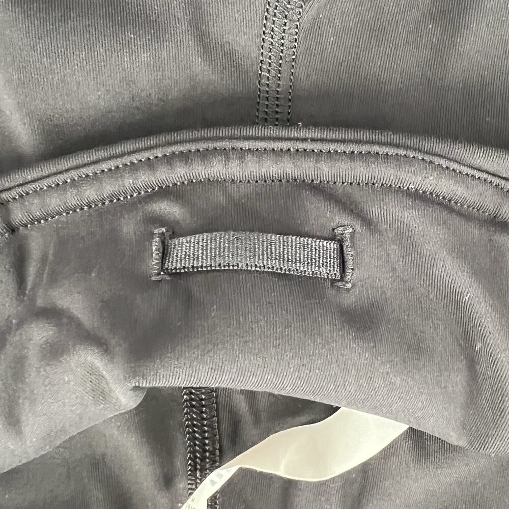 Lululemon Solid Black Pace Rival Medium Rise Crop… - image 5